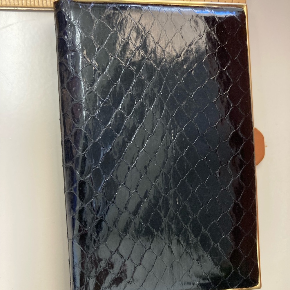 Vintage Women's Croc embossed Leather Wallet/Billfold by Nordstrom’s - Picture 5 of 7